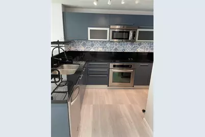 253 NE 2nd St #2304, Miami, FL 33132 - Photo 3