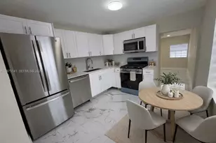 6324 E 6th Ave, Hialeah, FL 33013 - Photo 13