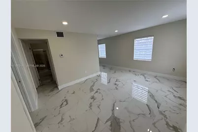 6324 E 6th Ave, Hialeah, FL 33013 - Photo 11