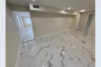 6324 E 6th Ave, Hialeah, FL 33013 - Photo 15