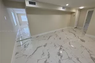 6324 E 6th Ave, Hialeah, FL 33013 - Photo 15