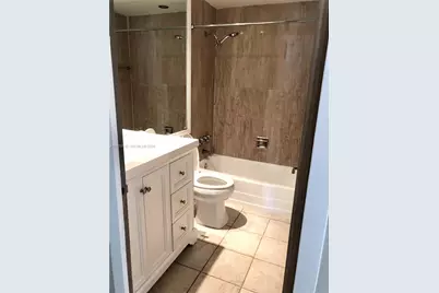 1408 Brickell Bay Dr #404, Miami, FL 33131 - Photo 27