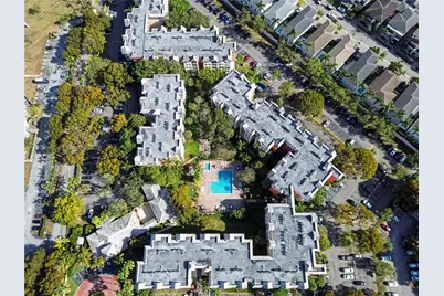 8120 Geneva Ct #453, Doral, FL 33166 - Photo 25