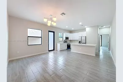 410 NW 41st St #410, Oakland Park, FL 33309 - Photo 9