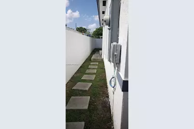 2285 NW 91 St #0, Miami, FL 33147 - Photo 9