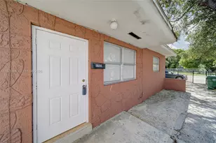 6733 NW 2nd Ct, Miami, FL 33150 - Photo 25