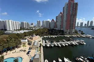 3340 NE 190th St, Aventura, FL 33180 - Photo 17