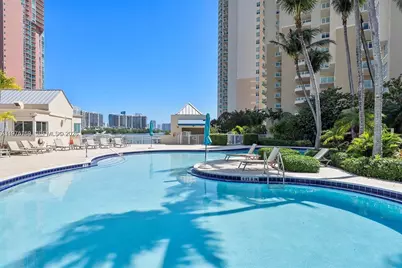 3340 NE 190th St #1105, Aventura, FL 33180 - Photo 3