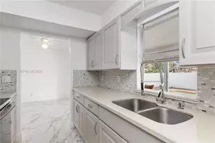 7906 NW 74th Ave, Tamarac, FL 33321 - Photo 3