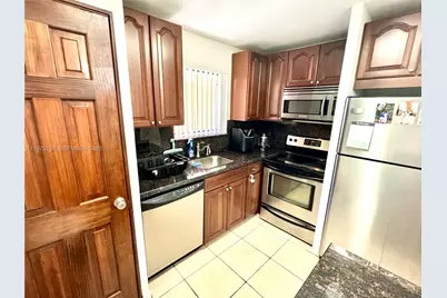 6900 SW 39th St #207J, Davie, FL 33314 - Photo 11