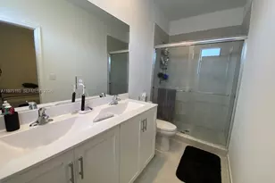 28704 SW 133rd Ct, Homestead, FL 33033 - Photo 7