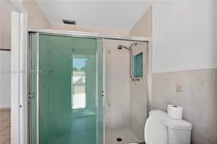 13270 SW 99th St, Miami, FL 33186 - Photo 21