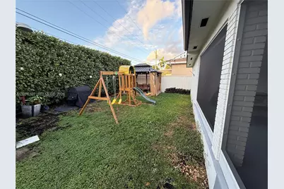 4850 SW 4th St #0, Miami, FL 33134 - Photo 19