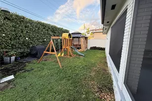 4850 SW 4th St, Miami, FL 33134 - Photo 19