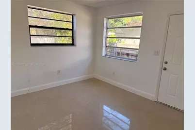 313 NE 57th St #313, Miami, FL 33137 - Photo 5