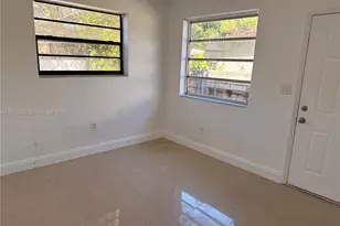 313 NE 57th St, Miami, FL 33137 - Photo 5