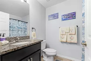 9032 Meadow Cir, Labelle, FL 33935 - Photo 15