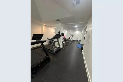 6450 Collins Ave #405, Miami Beach, FL 33141 - Photo 5