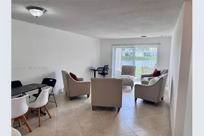 8838 Bella Vista Dr, Boca Raton, FL 33433 - Photo 5