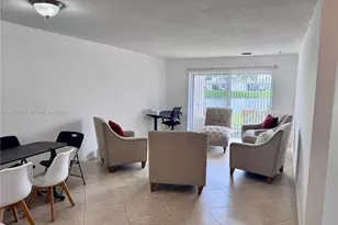 8838 Bella Vista Dr, Boca Raton, FL 33433 - Photo 5