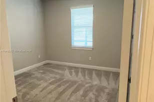 6712 NW Cloverdale Ave, Port Saint Lucie, FL 34987 - Photo 15