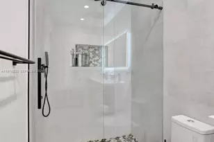 4660 SW 37th Ave, Dania Beach, FL 33312 - Photo 43