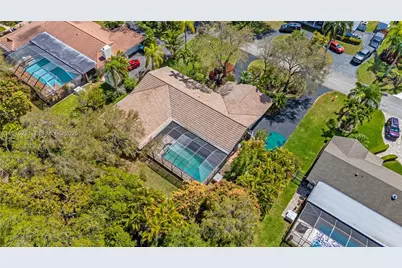 7521 SW 175th St, Palmetto Bay, FL 33157 - Photo 17