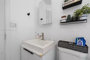 3143 NW 59th St, Miami, FL 33142 - Photo 13