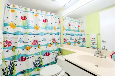 6767 Collins Ave #706, Miami Beach, FL 33141 - Photo 17