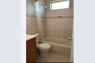 401 SW 8th St #A, Hallandale Beach, FL 33009 - Photo 9