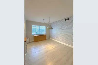 541 Blue Heron Dr #201, Hallandale Beach, FL 33009 - Photo 5
