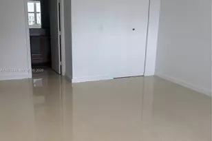 16558 NE 26th Ave, North Miami Beach, FL 33160 - Photo 17