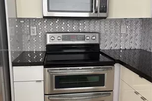 16558 NE 26th Ave, North Miami Beach, FL 33160 - Photo 13