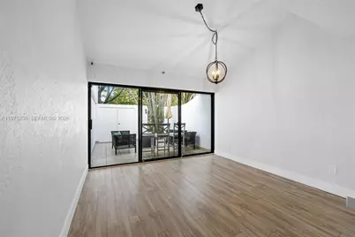 20900 Leeward Ct #217-1, Aventura, FL 33180 - Photo 5