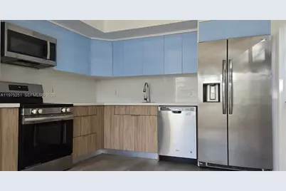 10110 W Bay Harbor Dr #2, Bay Harbor Islands, FL 33154 - Photo 7