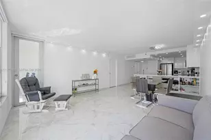 4101 Pine Tree Dr, Miami Beach, FL 33140 - Photo 5