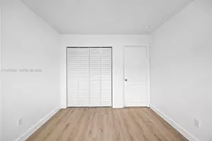 7570 NW 173rd Ln, Hialeah, FL 33015 - Photo 31