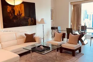 1425 Brickell Ave, Miami, FL 33131 - Photo 9