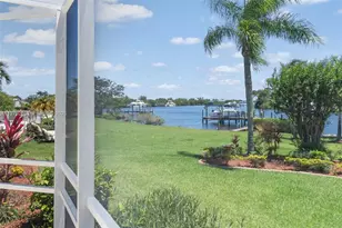 2674 SE Erickson Dr, Port Saint Lucie, FL 34984 - Photo 49