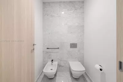 1000 Brickell Plaza #PH5403, Miami, FL 33131 - Photo 33