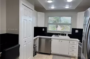 9310 Sunrise Lakes Blvd, Sunrise, FL 33322 - Photo 3