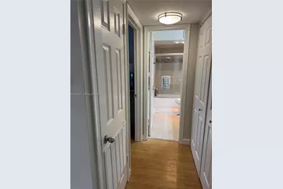 9310 Sunrise Lakes Blvd #304, Sunrise, FL 33322 - Photo 35