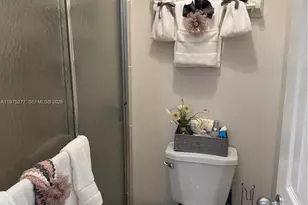 9310 Sunrise Lakes Blvd, Sunrise, FL 33322 - Photo 25