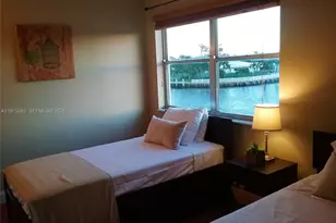 401 Golden Isles Dr, Hallandale Beach, FL 33009 - Photo 25