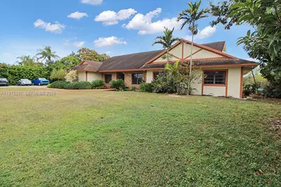 27745 SW 167th Ave, Homestead, FL 33031 - Photo 3