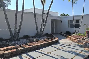 740 Conchshell Pl, Plantation, FL 33324 - Photo 3