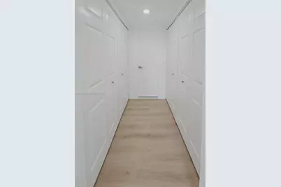17911 NW 68th Ave #O208, Hialeah, FL 33015 - Photo 19