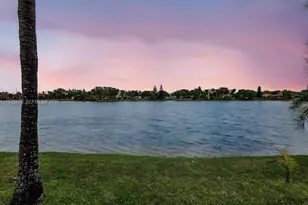 877 NE 195th St, Miami, FL 33179 - Photo 3