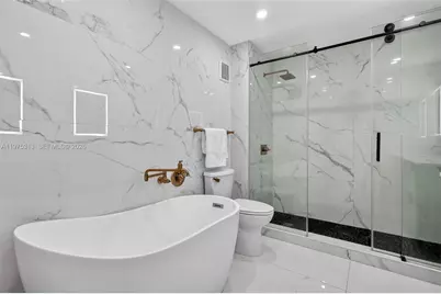 877 NE 195th St #422, Miami, FL 33179 - Photo 11