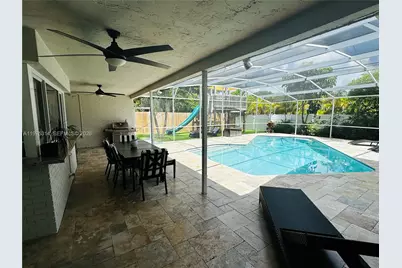1319 Rodman St, Hollywood, FL 33019 - Photo 3